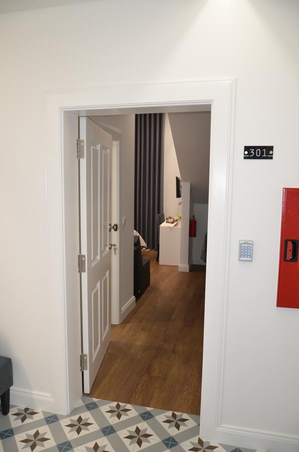Edificio Charles 301 Apartment Фуншал Екстериор снимка