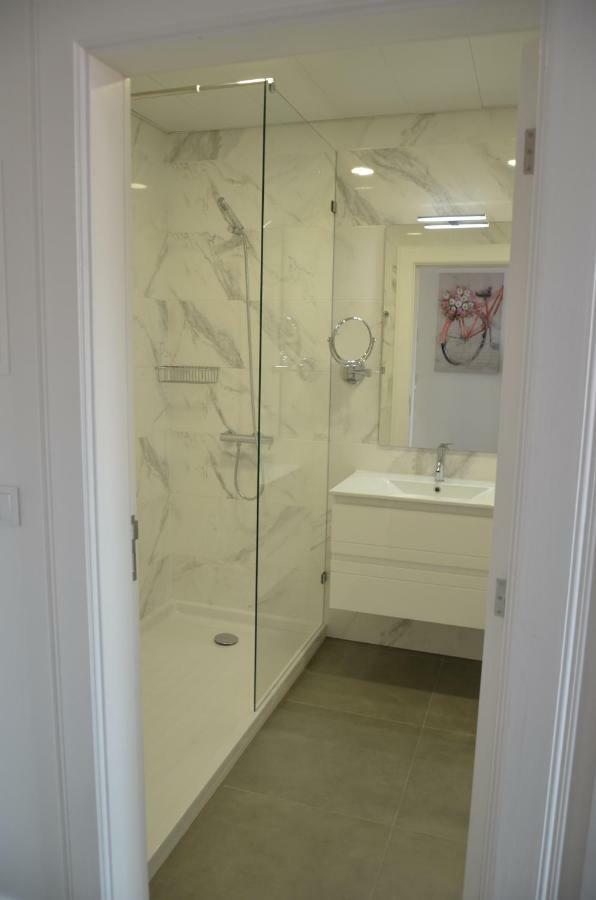 Edificio Charles 301 Apartment Фуншал Екстериор снимка